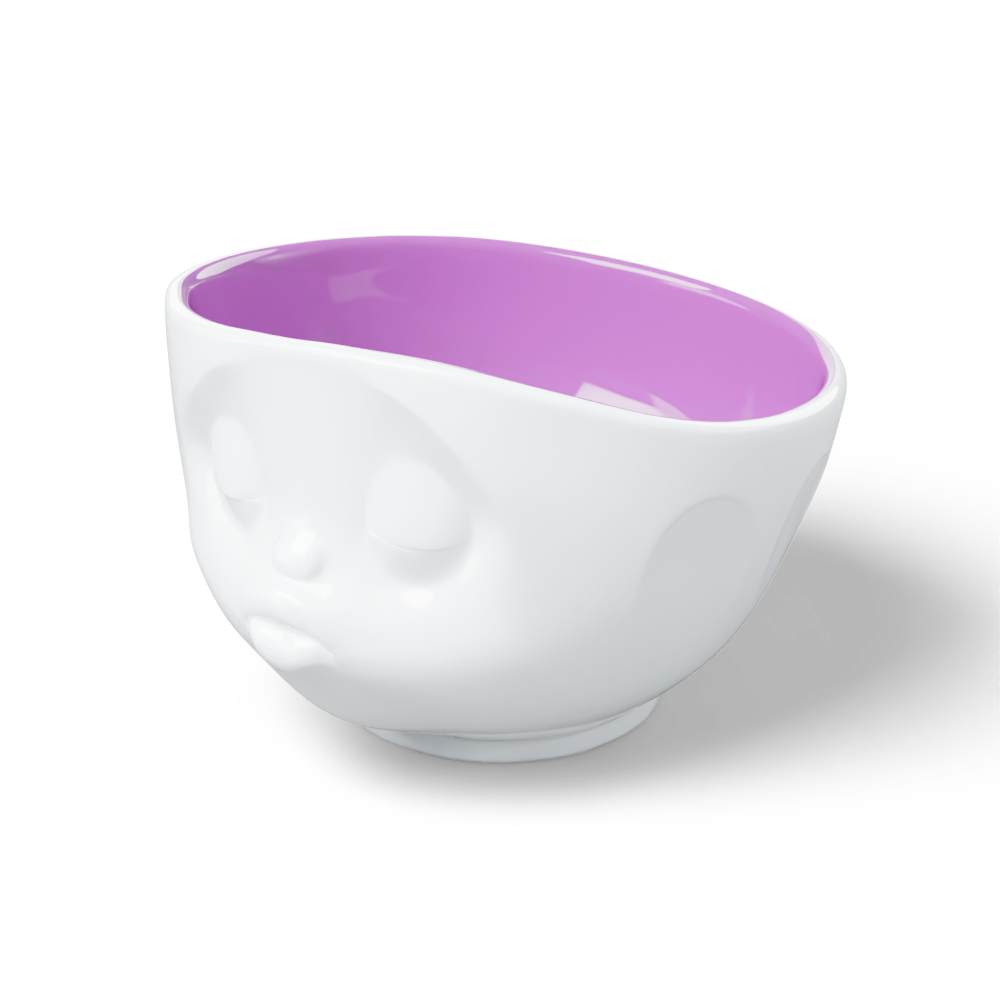 Premium porcelain bowl in white with berry color inside from the porcelain product family by FIFTYEIGHT Products. Offers 16 oz capacity perfect for serving cereal, soup, snacks and much more. Dishwasher and microwave safe bowl featuring a sculpted ‘kissing’ facial expression. Shipped in exclusively designed gift box.