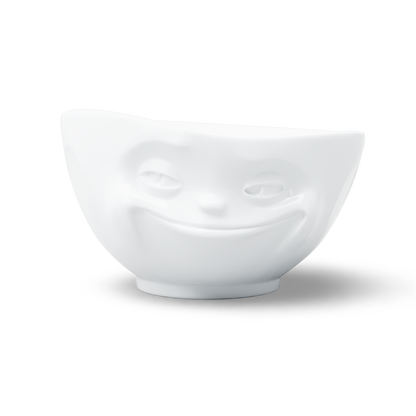 Premium porcelain bowl in white from the porcelain product family of fun dishware by FIFTYEIGHT Products. Offers 16 oz capacity perfect for serving cereal, soup, snacks and much more. Dishwasher and microwave safe bowl featuring a sculpted ‘grinning’ facial expression.Shipped in exclusively designed gift box.
