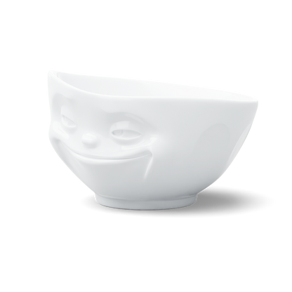Premium porcelain bowl in white from the porcelain product family of fun dishware by FIFTYEIGHT Products. Offers 16 oz capacity perfect for serving cereal, soup, snacks and much more. Dishwasher and microwave safe bowl featuring a sculpted ‘grinning’ facial expression.Shipped in exclusively designed gift box.