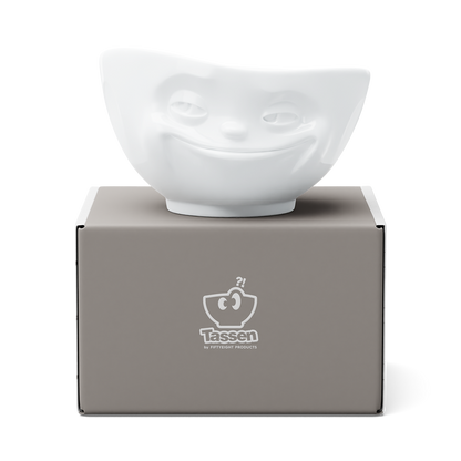 Premium porcelain bowl in white from the porcelain product family of fun dishware by FIFTYEIGHT Products. Offers 16 oz capacity perfect for serving cereal, soup, snacks and much more. Dishwasher and microwave safe bowl featuring a sculpted ‘grinning’ facial expression.Shipped in exclusively designed gift box.