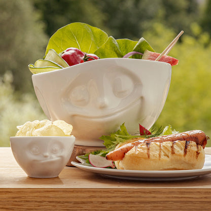 Premium extra large porcelain bowl in white from the porcelain product family of fun dishware by FIFTYEIGHT Products. Offers 33 oz capacity perfect for serving noodle soup, salads and much more. Dishwasher and microwave safe bowl featuring a sculpted ‘happy’ facial expression. Shipped in exclusively designed gift box.