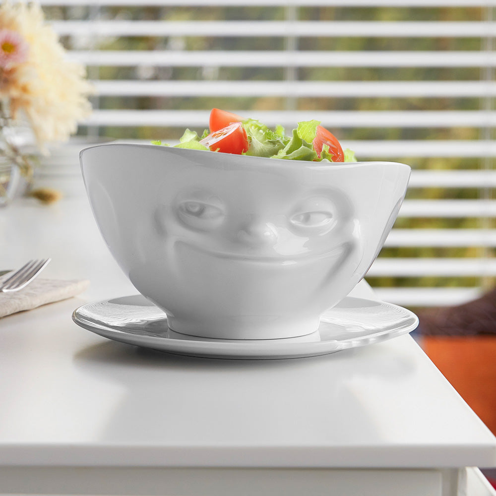 Premium extra large porcelain bowl in white from the porcelain product family of fun dishware by FIFTYEIGHT Products. Offers 33 oz capacity perfect for serving noodle soup, salads and much more. Dishwasher and microwave safe bowl featuring a sculpted ‘grinning’ facial expression. Shipped in exclusively designed gift box.